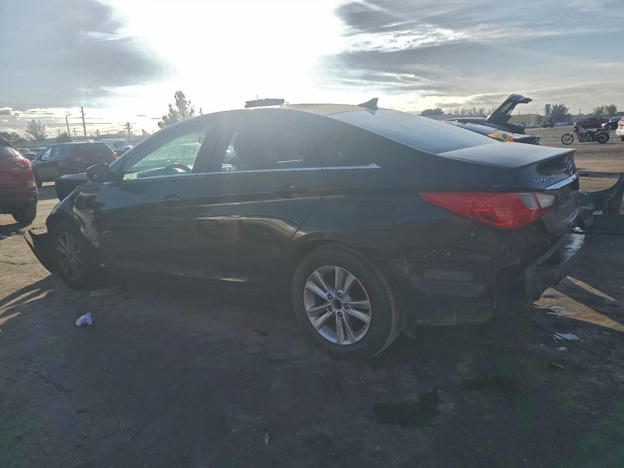 2011 HYUNDAI SONATA GLS photo 2