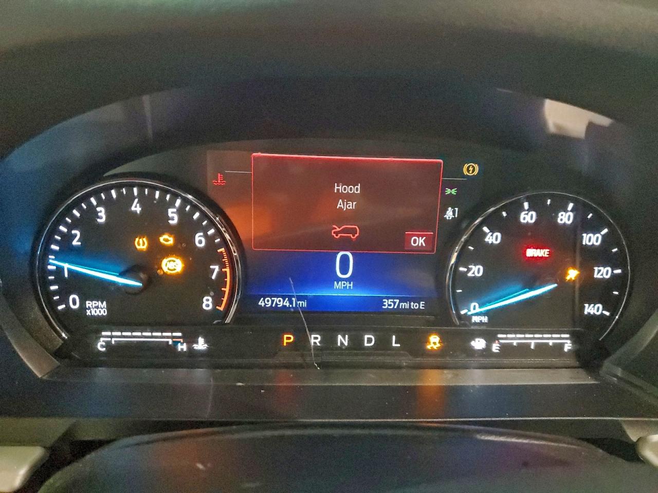2023 FORD EXPLORER XLT photo 9