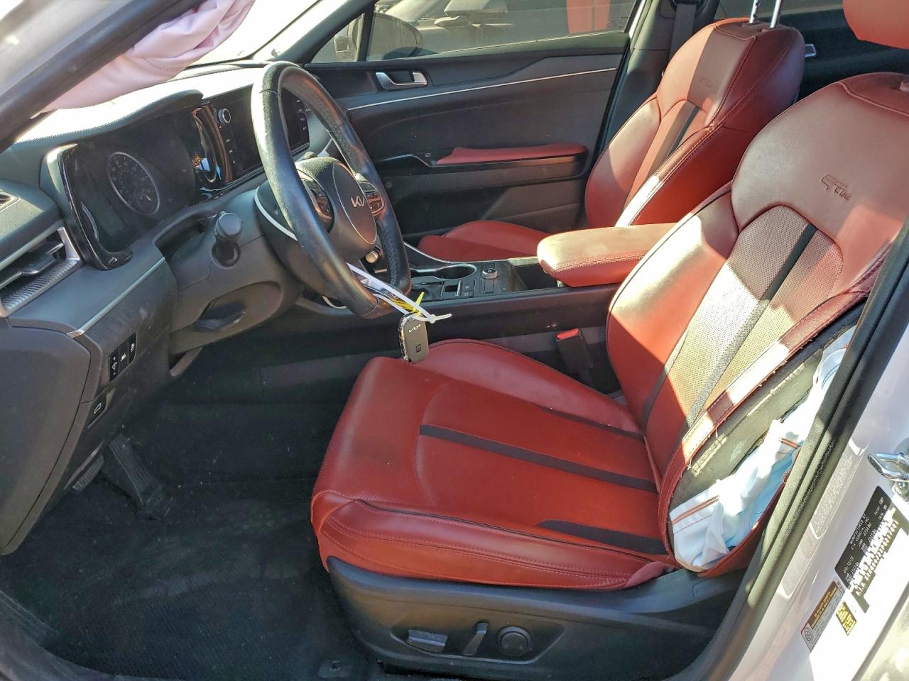 2023 KIA K5 GT LINE photo 7