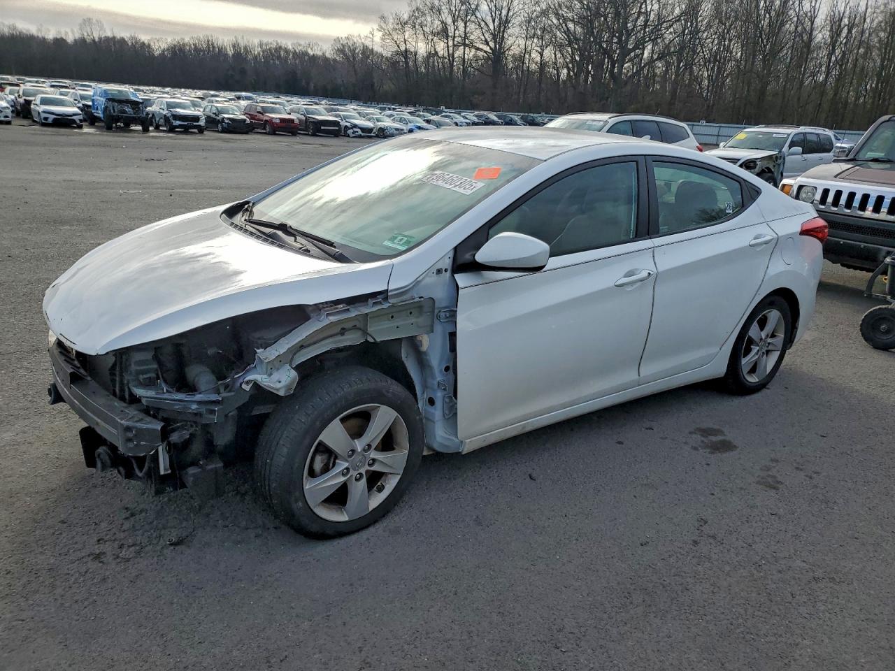 2013 HYUNDAI ELANTRA
