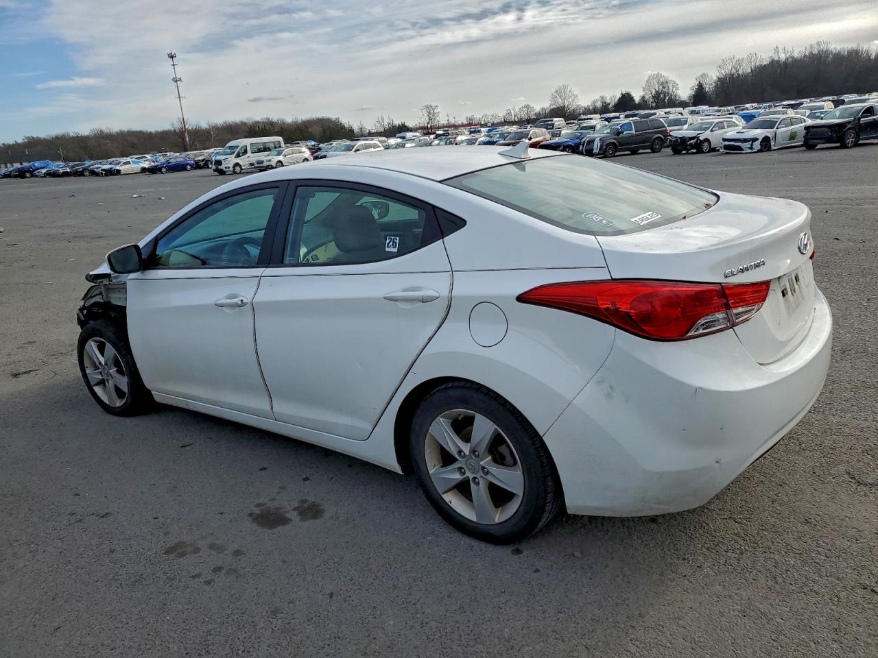 2013 HYUNDAI ELANTRA GLS photo 2