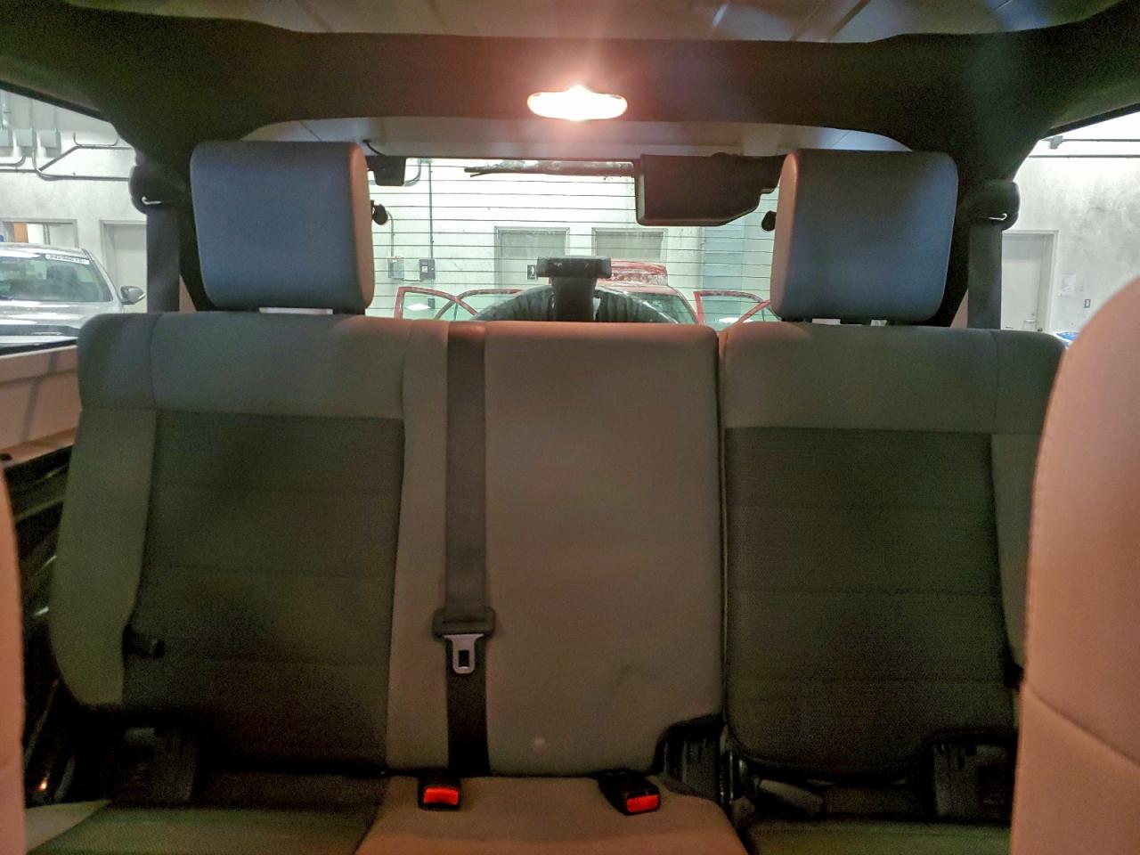 2010 JEEP WRANGLER UNLIMITED SAHARA photo 10
