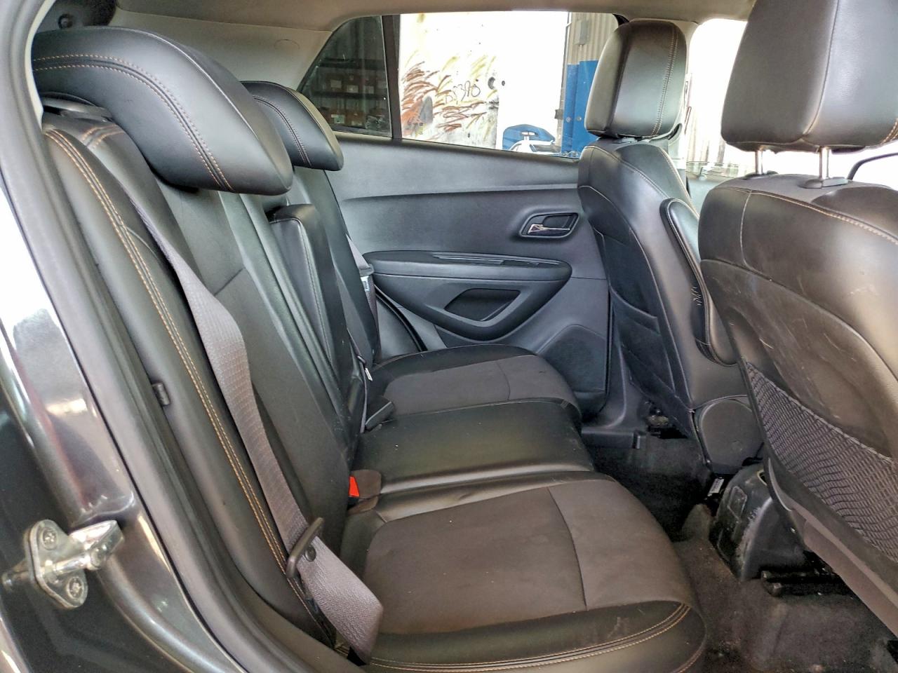 2018 CHEVROLET TRAX 1LT photo 11