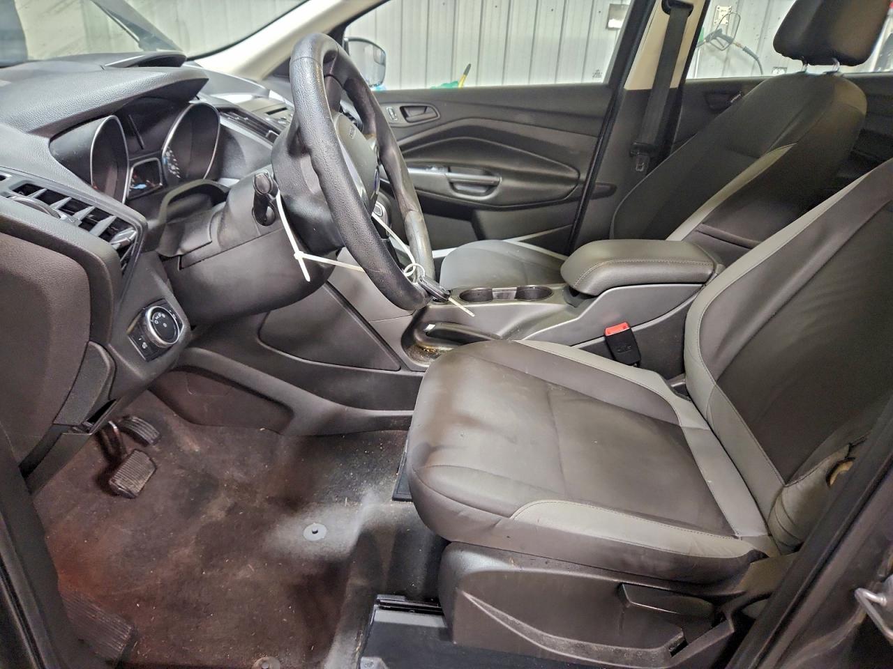 2016 FORD ESCAPE S photo 7