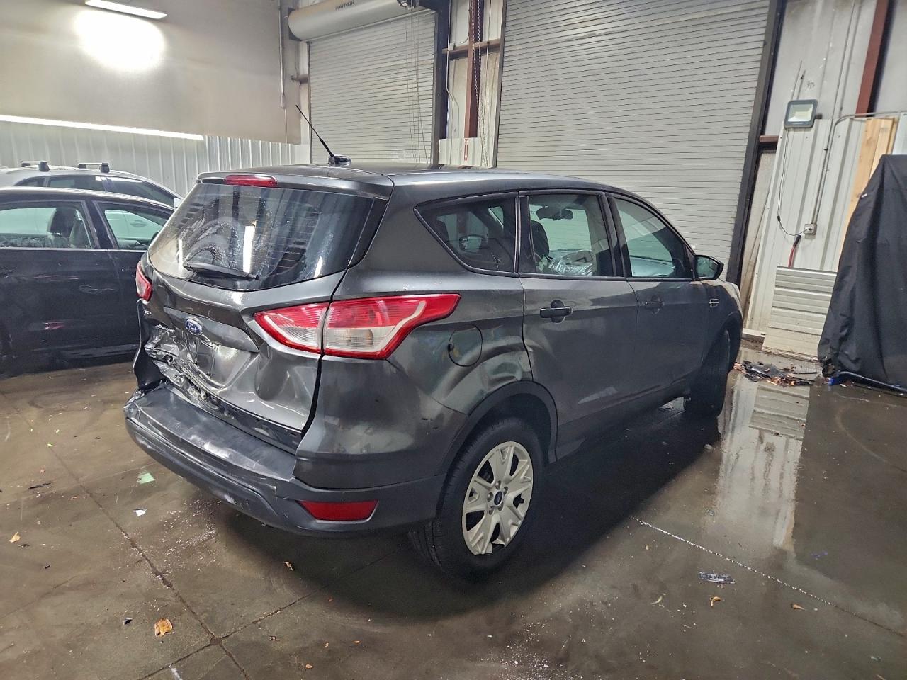 2016 FORD ESCAPE S photo 3