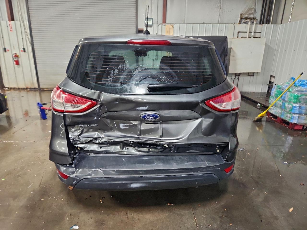 2016 FORD ESCAPE S photo 6