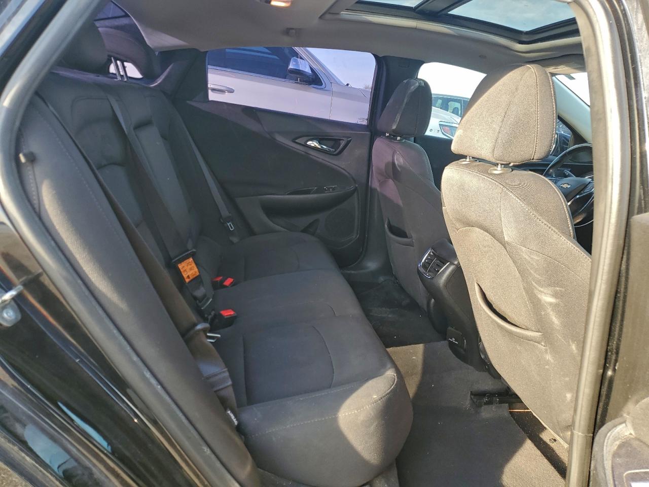 2018 CHEVROLET MALIBU LT photo 10