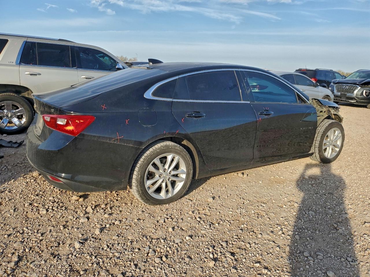 2018 CHEVROLET MALIBU LT photo 3