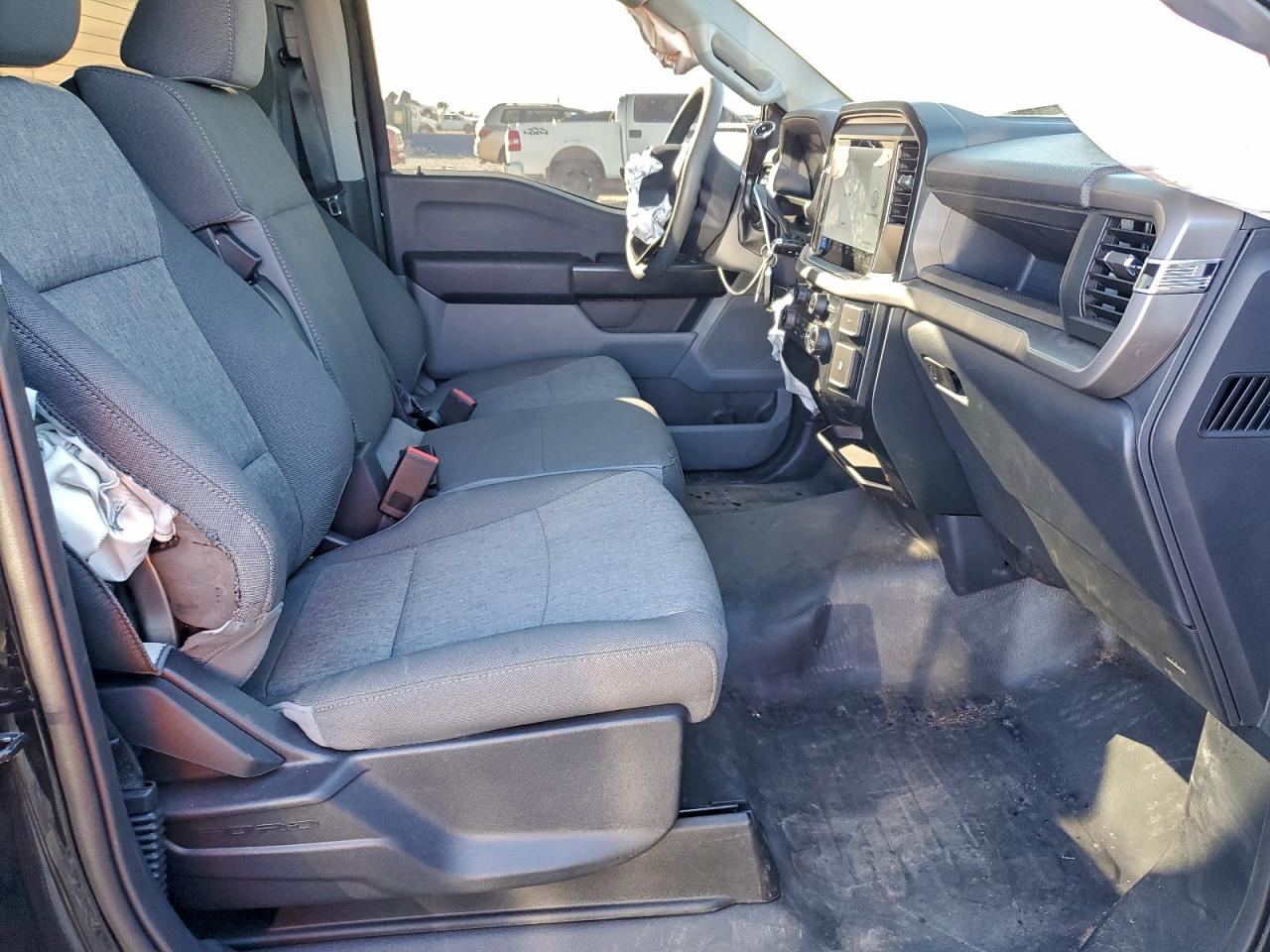 2025 FORD F150 XL photo 10