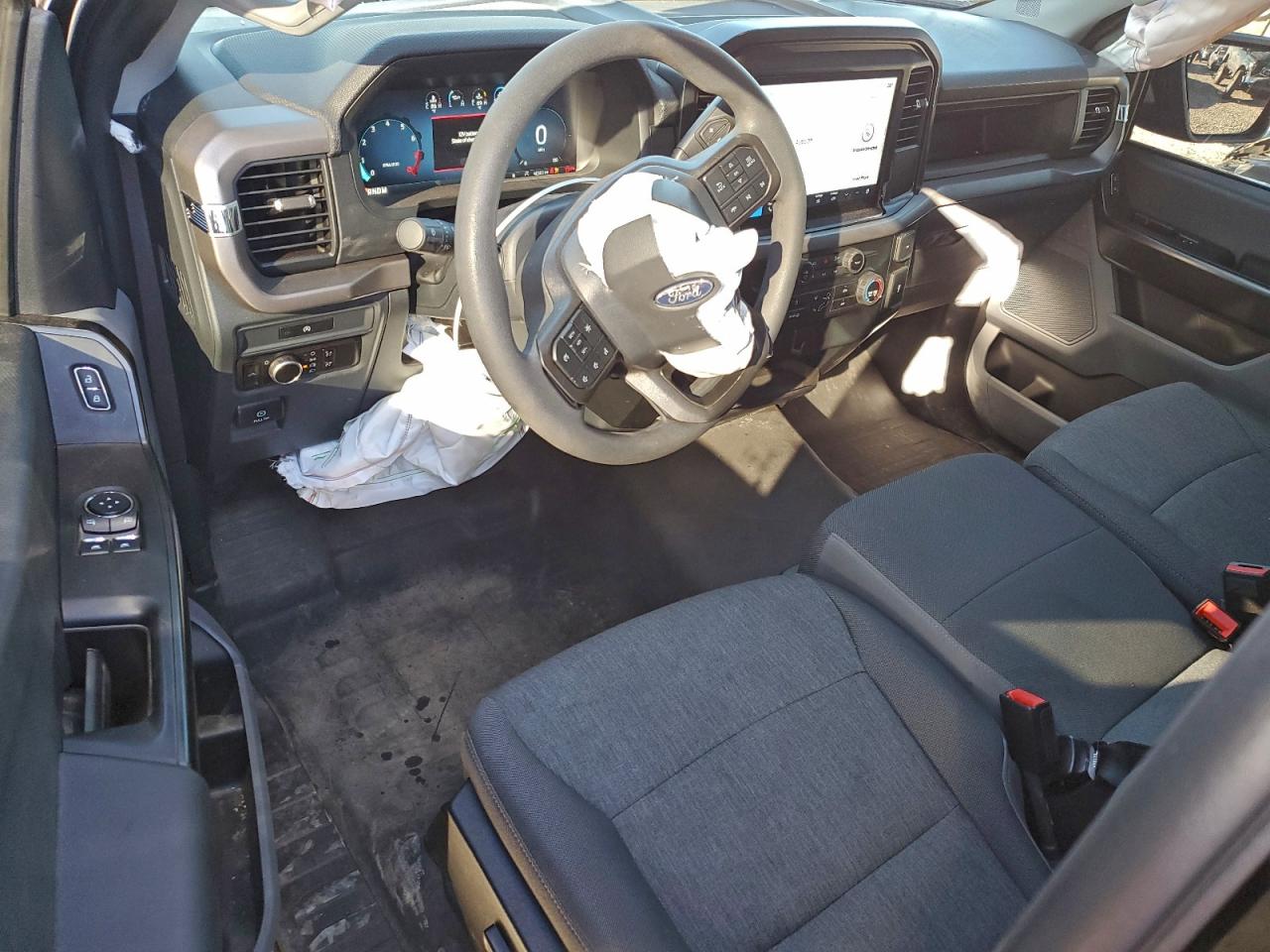 2025 FORD F150 XL photo 8