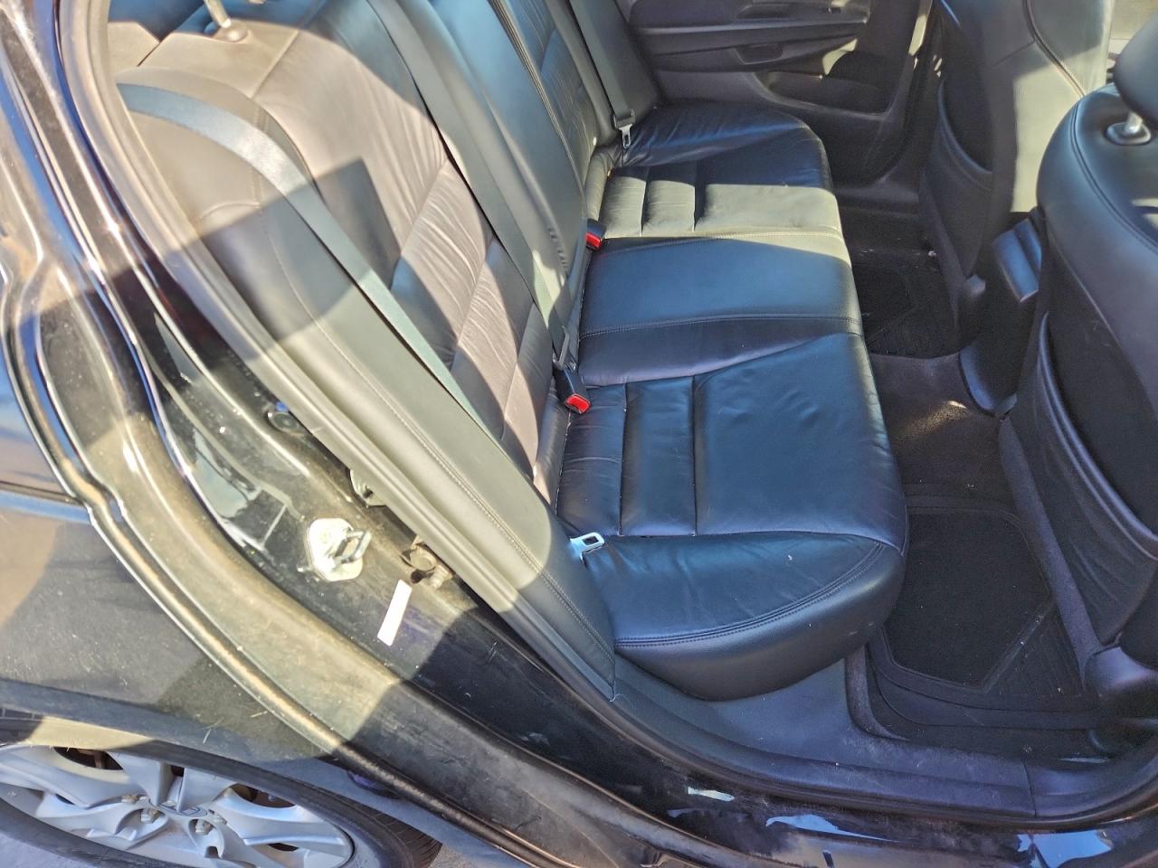 2011 HONDA ACCORD SE photo 10