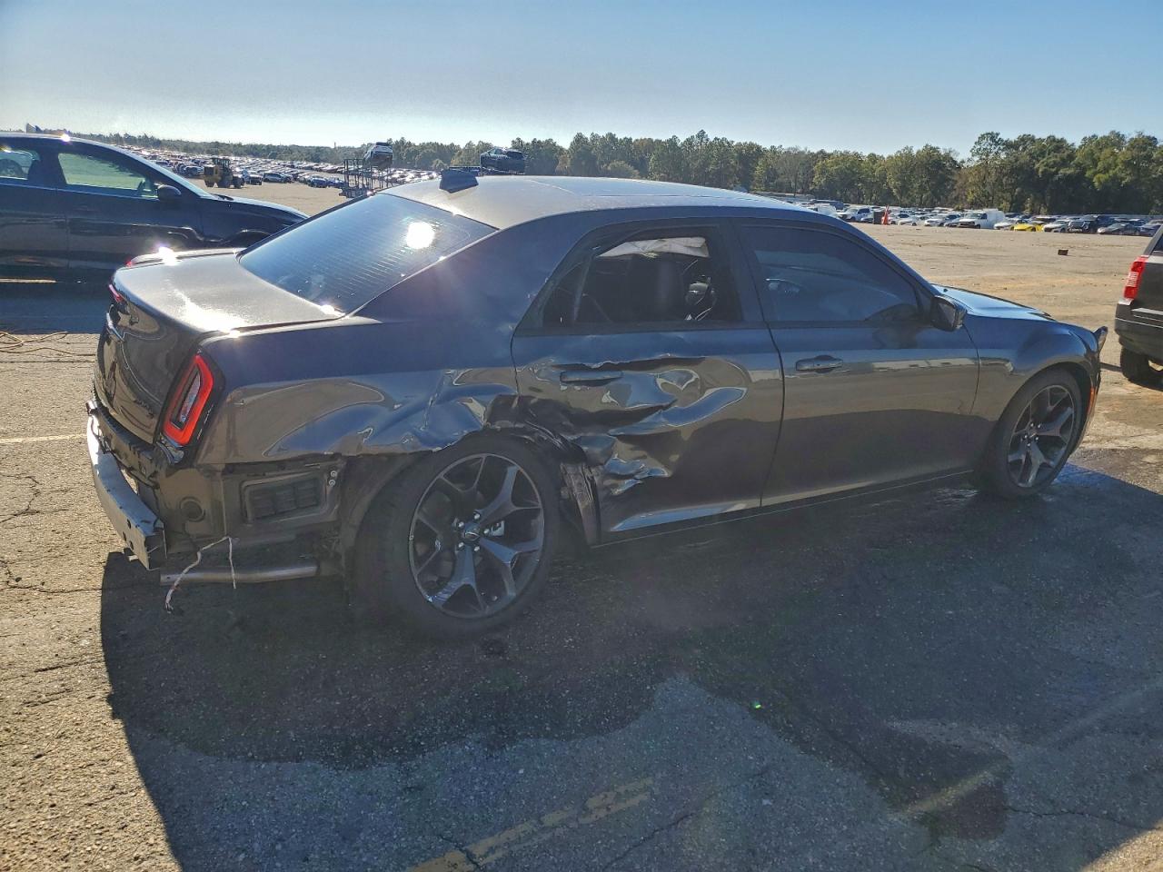 2023 CHRYSLER 300 S photo 3