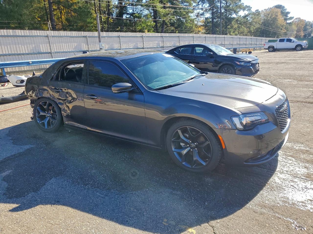 2023 CHRYSLER 300 S photo 4