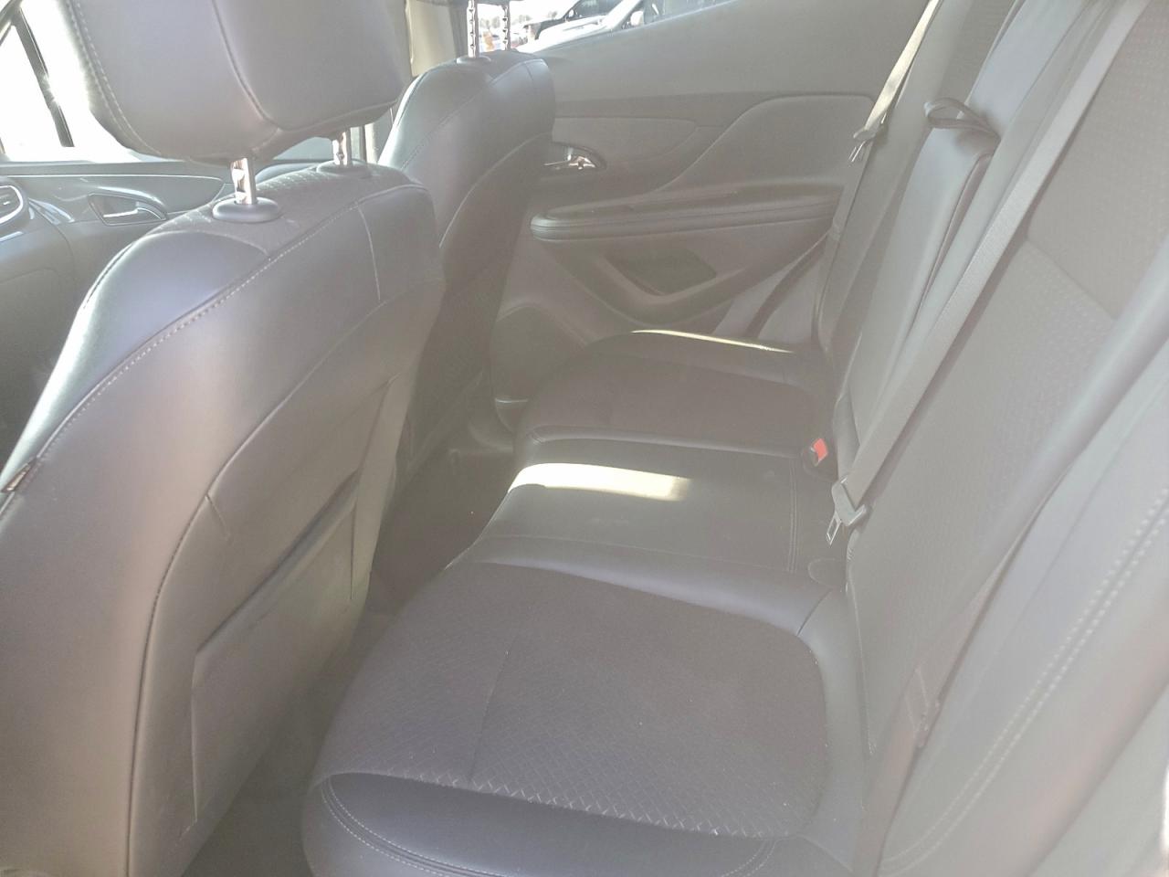 2020 BUICK ENCORE PREFERRED photo 10