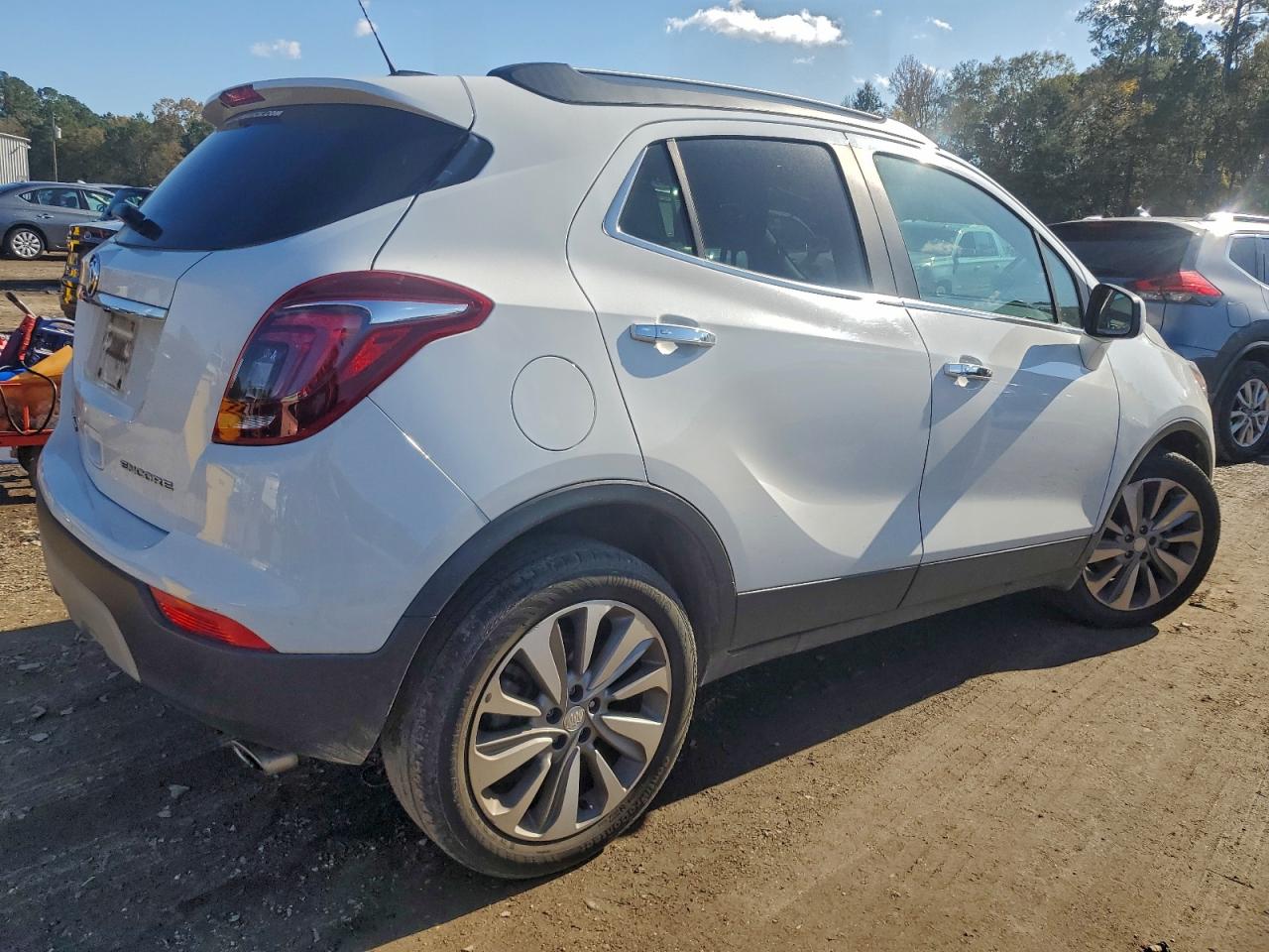 2020 BUICK ENCORE PREFERRED photo 3