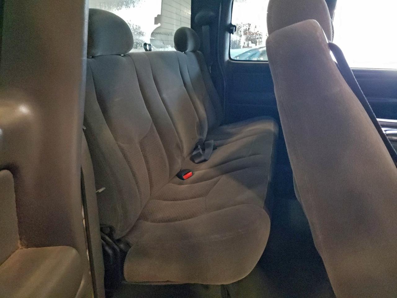 2004 CHEVROLET SILVERADO K1500 photo 10