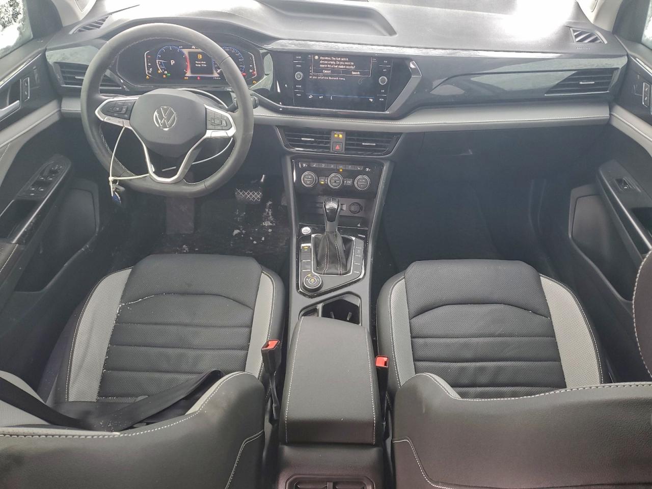 2024 VOLKSWAGEN TAOS SEL photo 8