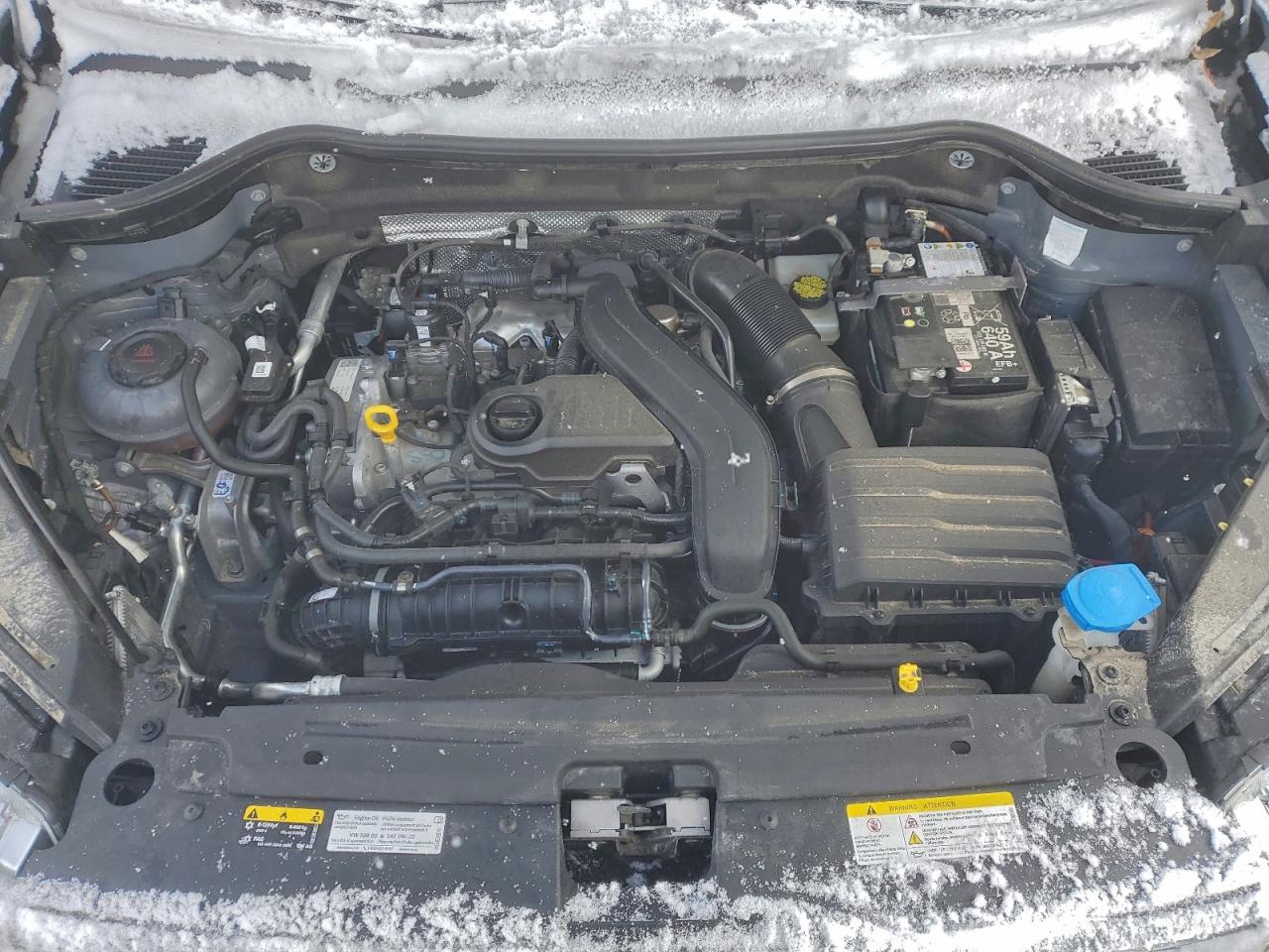 2024 VOLKSWAGEN TAOS SEL photo 11