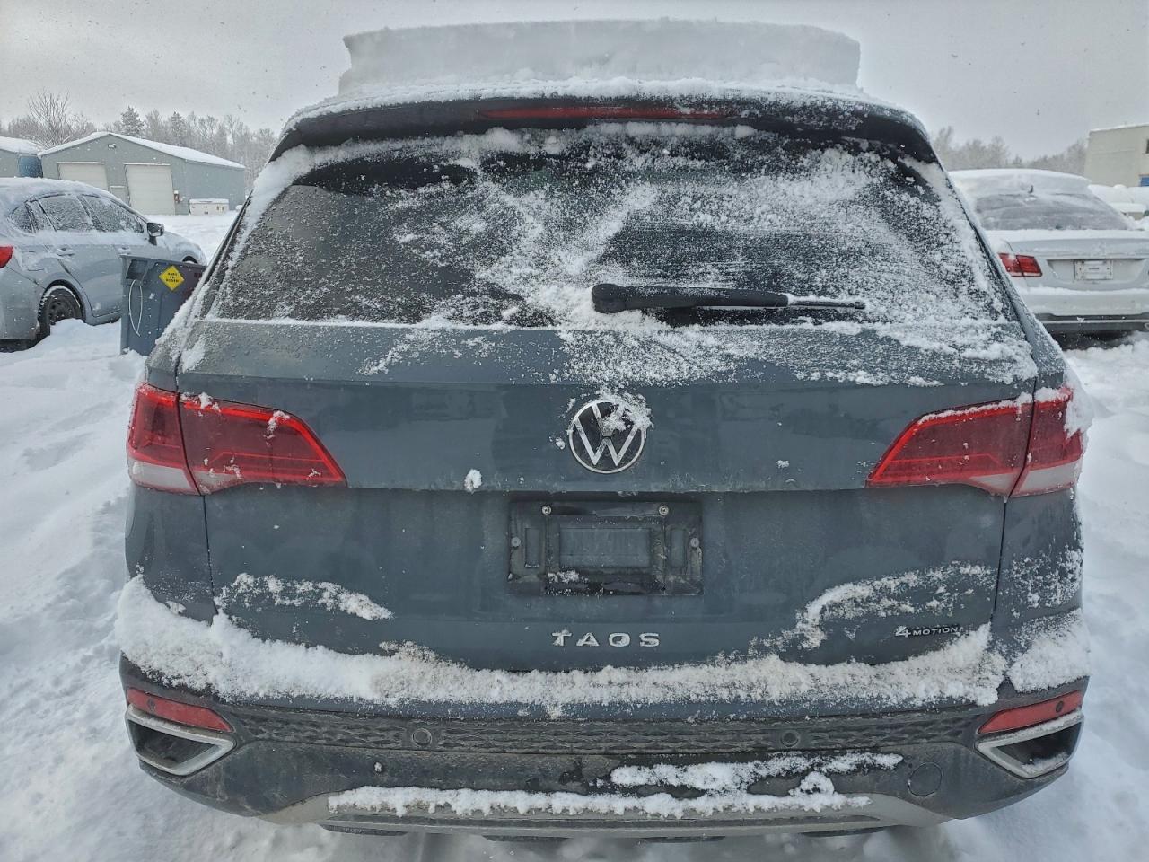2024 VOLKSWAGEN TAOS SEL photo 6