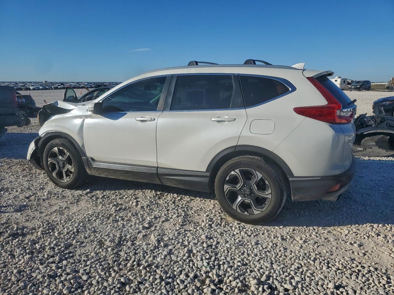 2018 HONDA CR-V TOURING photo 2