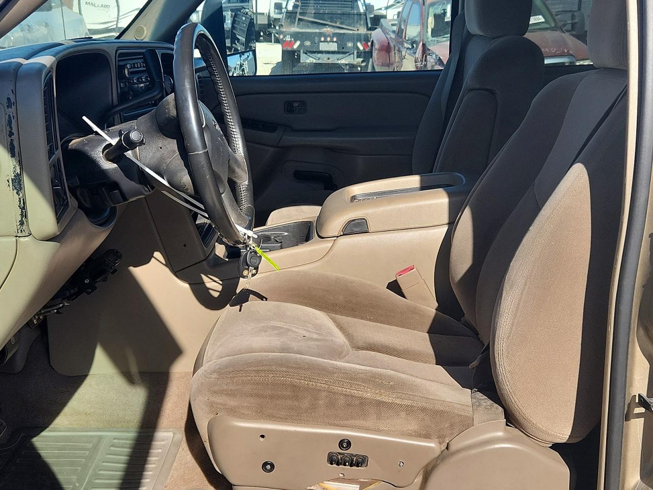 2004 GMC NEW SIERRA C3500 photo 7