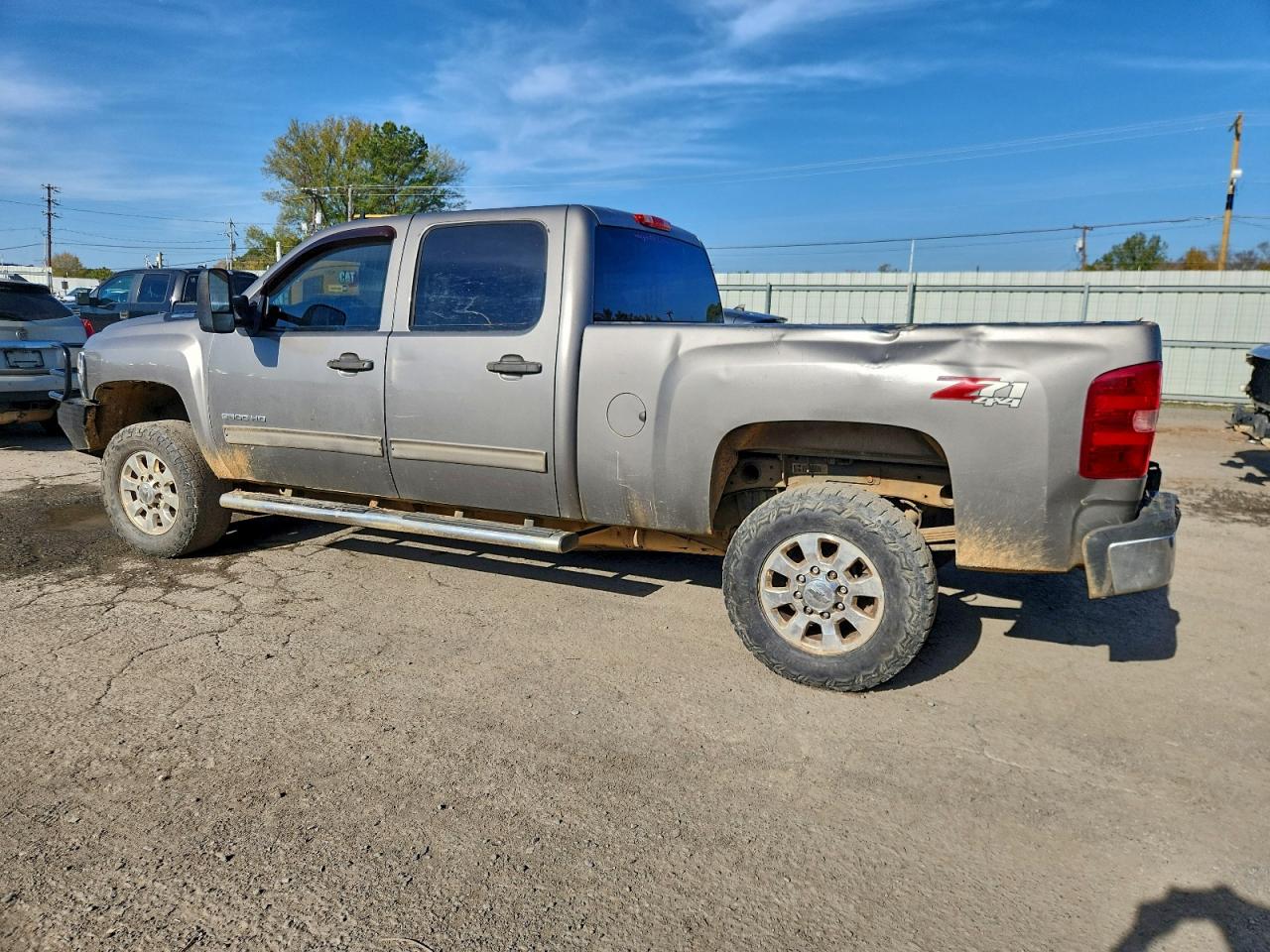 2014 CHEVROLET SILVERADO K2500 HEAVY DUTY LT photo 2