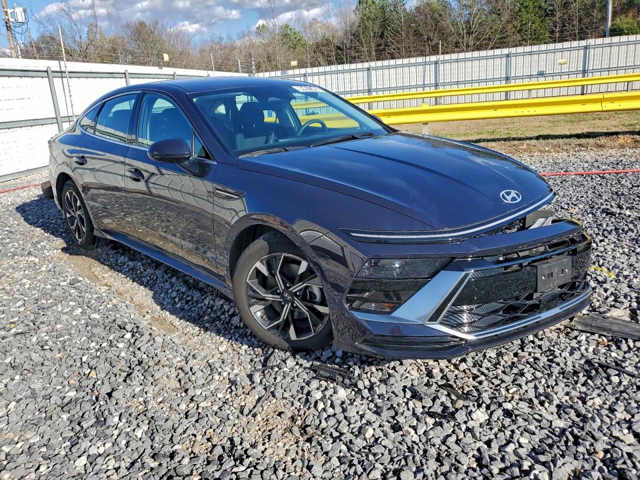 2024 HYUNDAI SONATA SEL photo 4
