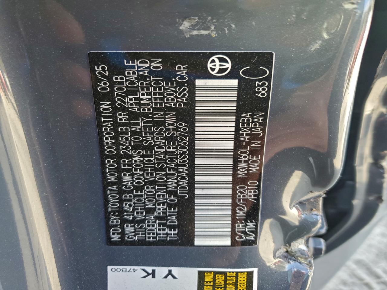 2025 TOYOTA PRIUS LE photo 12