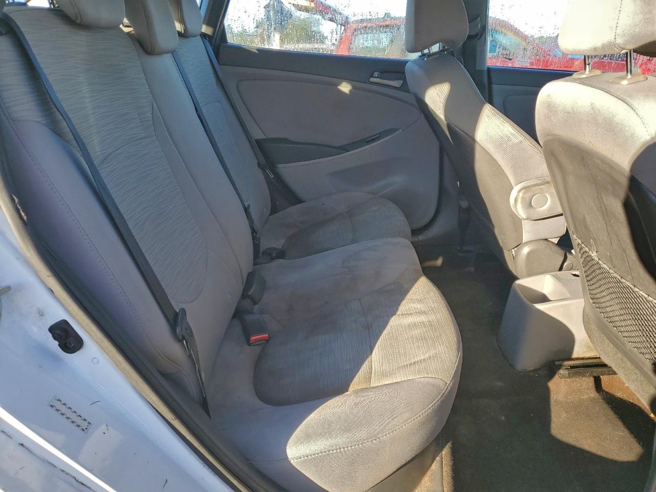 2017 HYUNDAI ACCENT SE photo 10