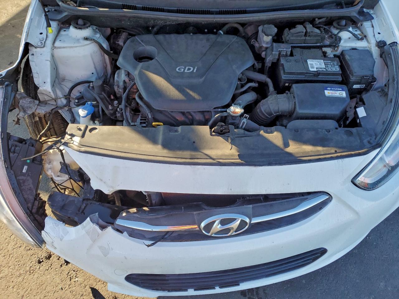 2017 HYUNDAI ACCENT SE photo 11