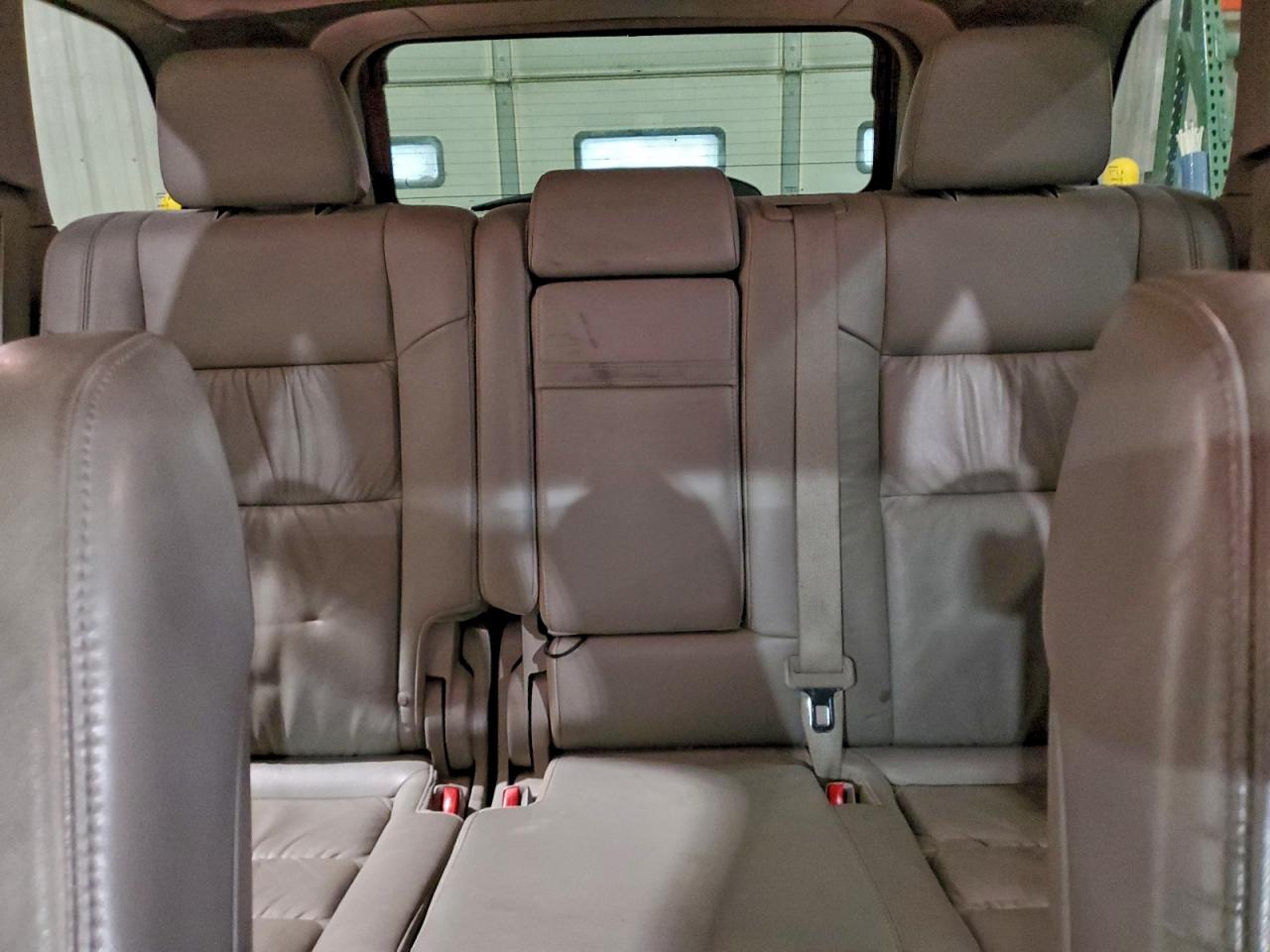 2011 JEEP GRAND CHEROKEE LAREDO photo 10