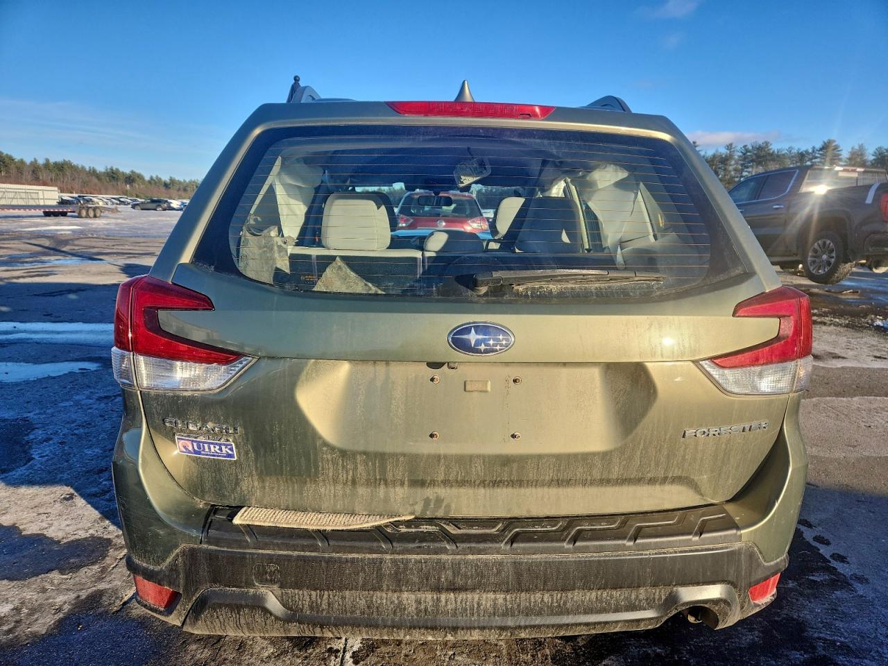 2019 SUBARU FORESTER photo 6