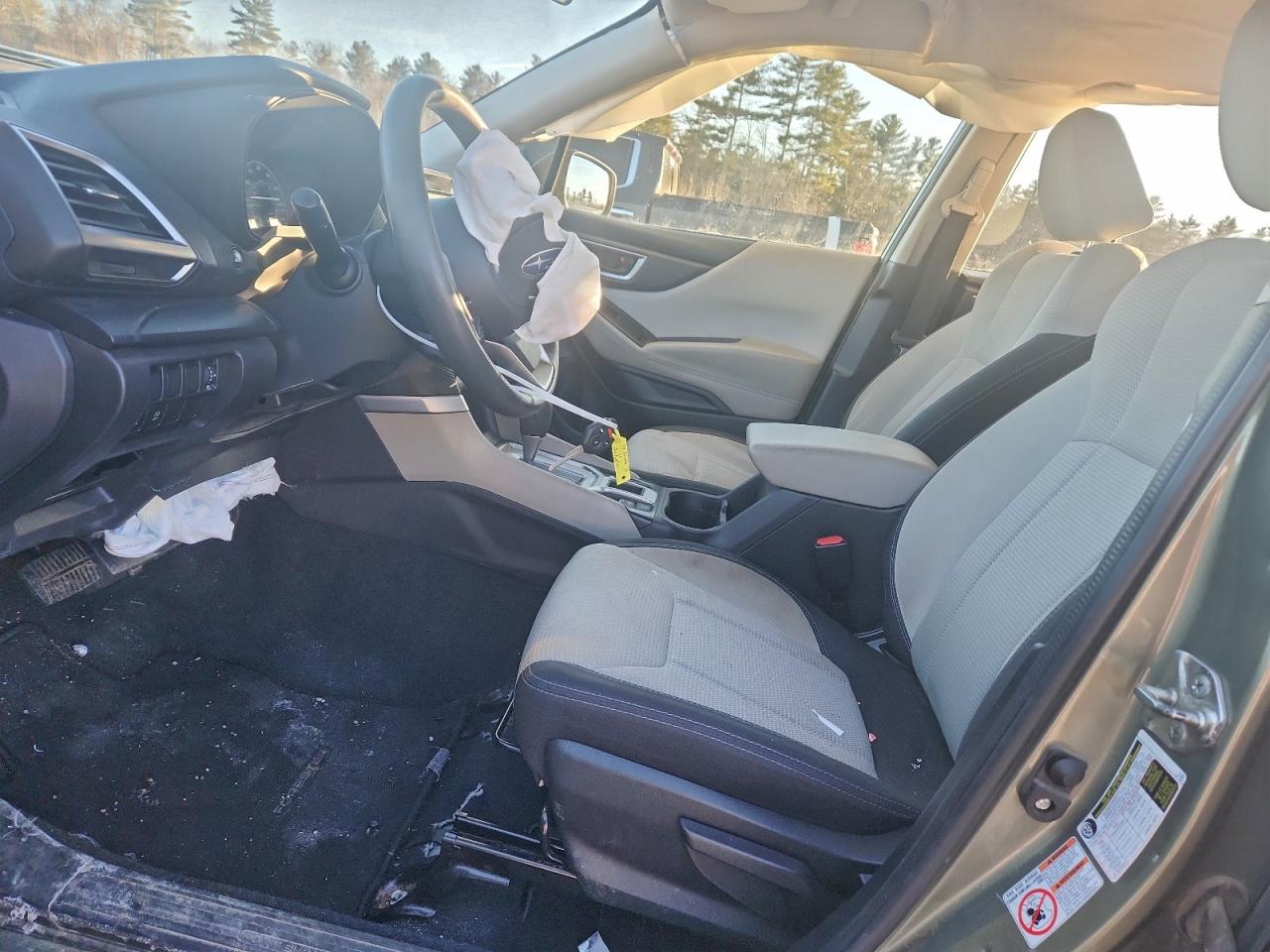 2019 SUBARU FORESTER photo 7