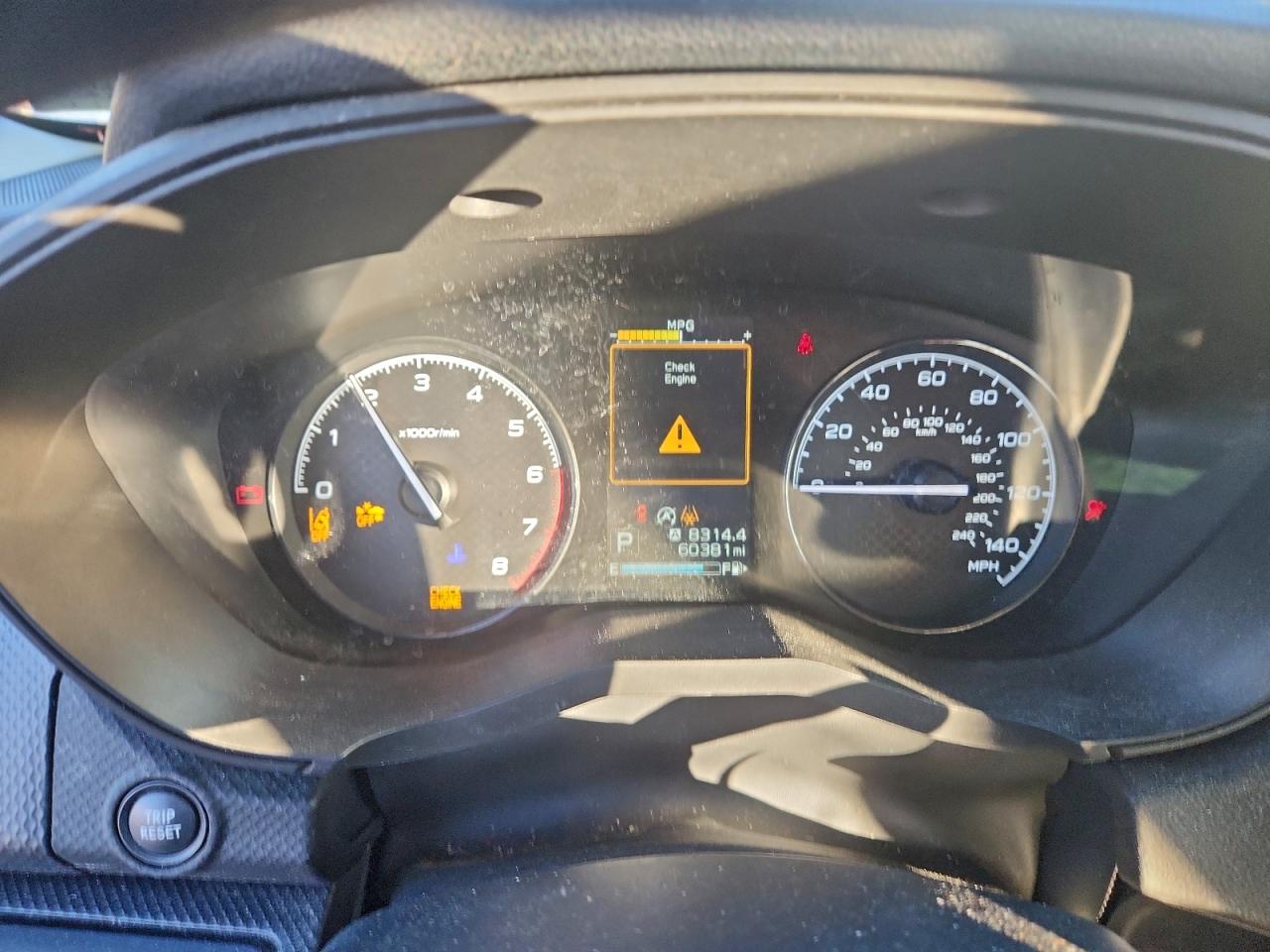2019 SUBARU FORESTER photo 9