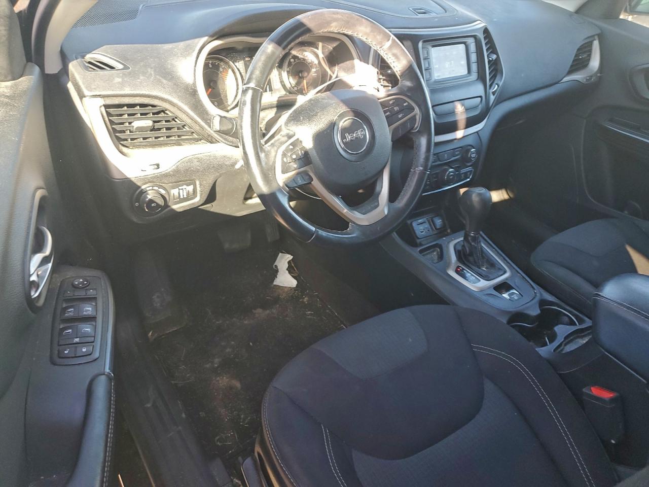 2017 JEEP CHEROKEE LATITUDE photo 8