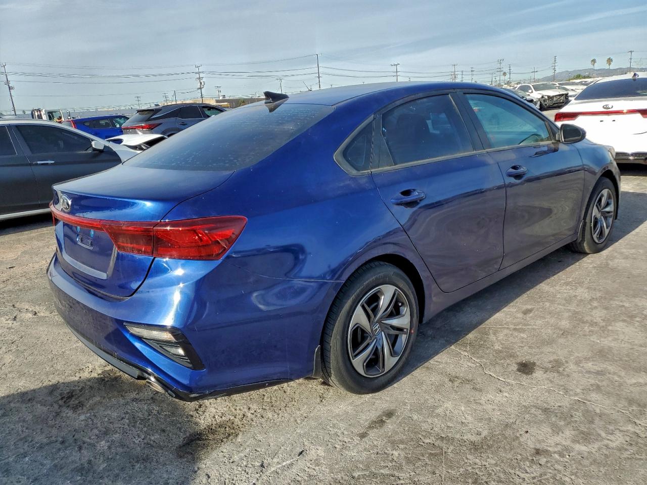 2021 KIA FORTE FE photo 3