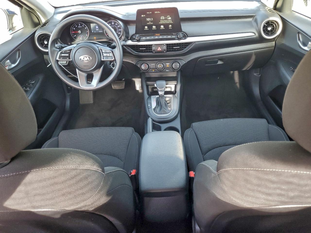 2021 KIA FORTE FE photo 8