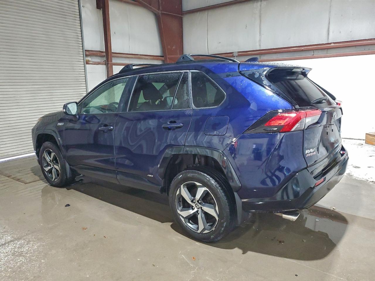 2023 TOYOTA RAV4 PRIME SE photo 2