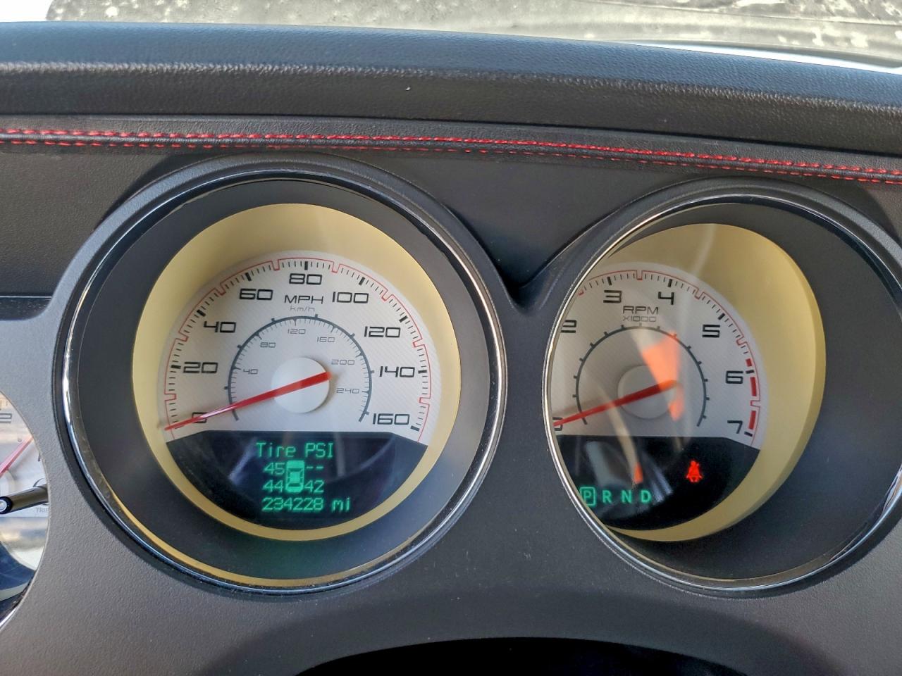 2012 DODGE CHALLENGER R/T photo 9