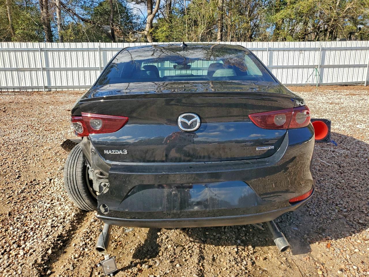2019 MAZDA 3 PREFERRED photo 6