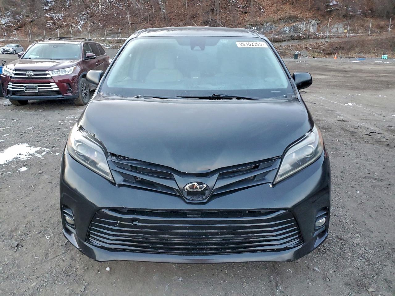 2020 TOYOTA SIENNA photo 13