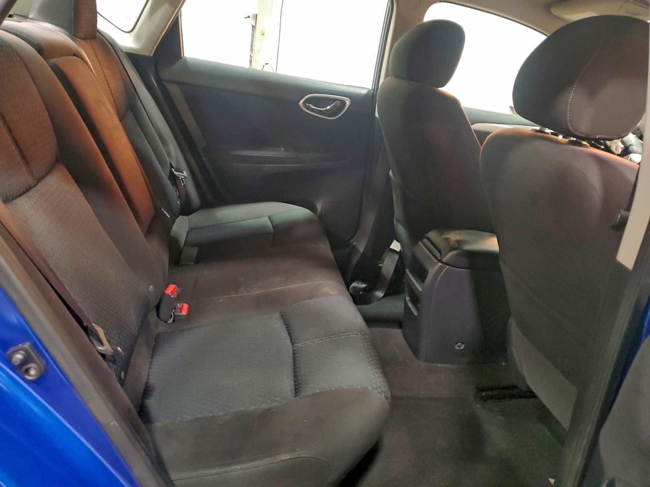 2014 NISSAN SENTRA S photo 10