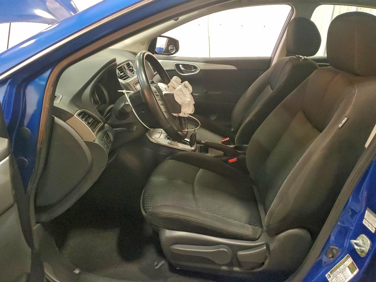 2014 NISSAN SENTRA S photo 7