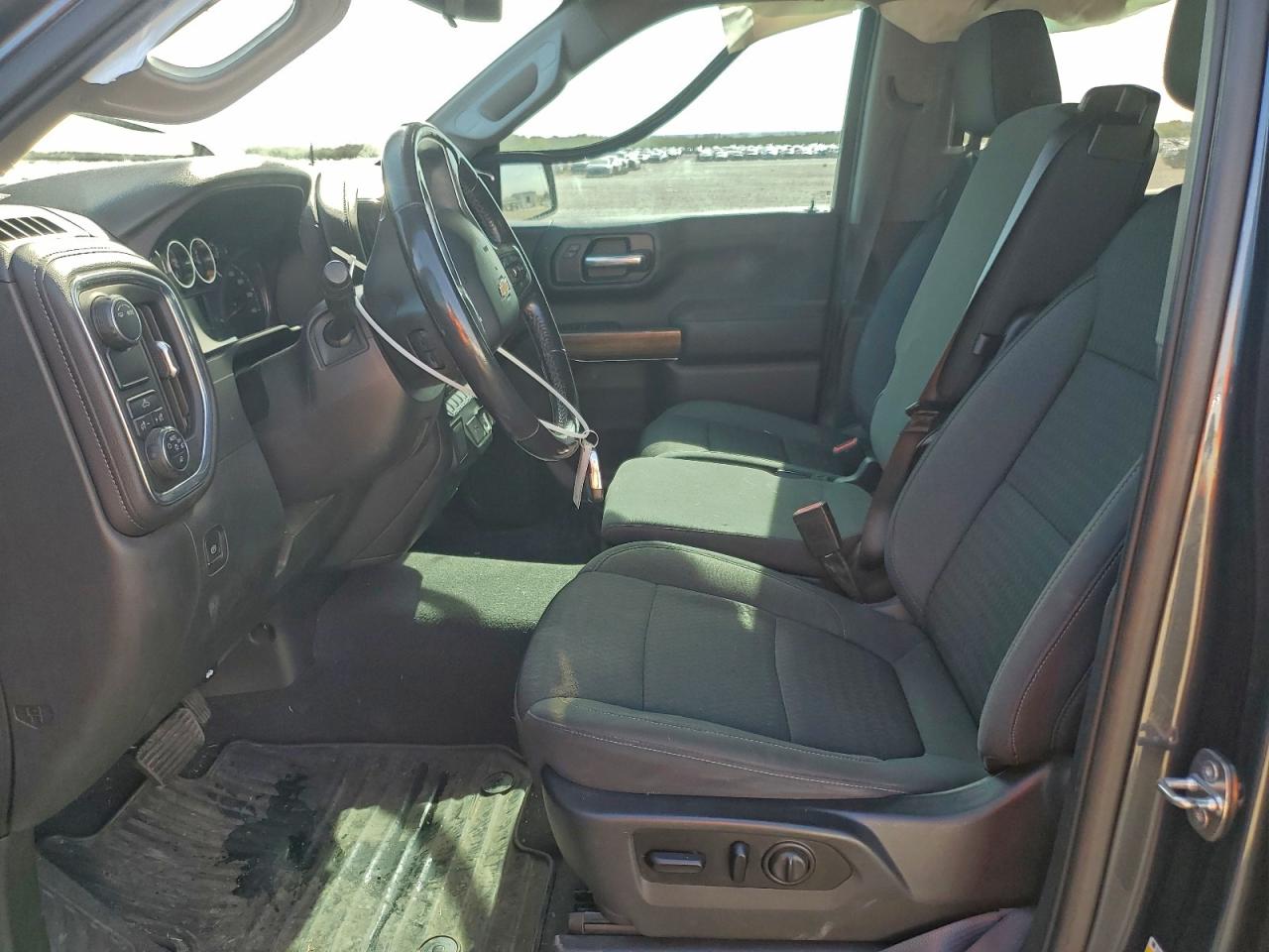 2021 CHEVROLET SILVERADO C1500 LT photo 7