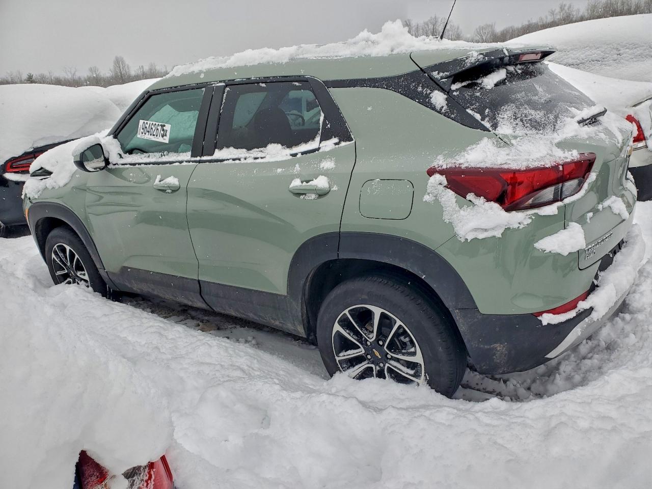 2025 CHEVROLET TRAILBLAZER LT photo 2