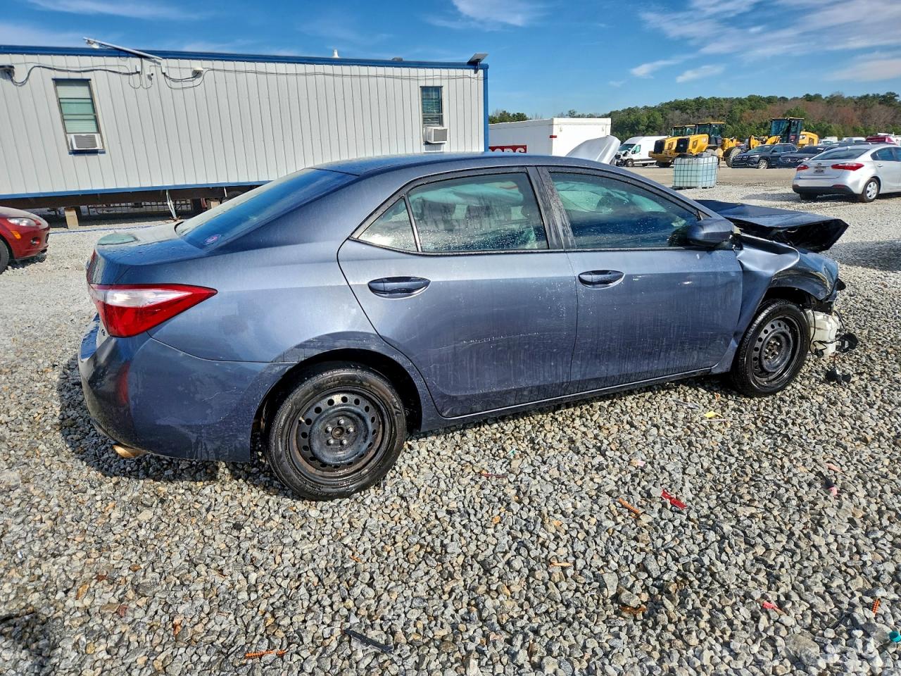 2014 TOYOTA COROLLA L photo 3
