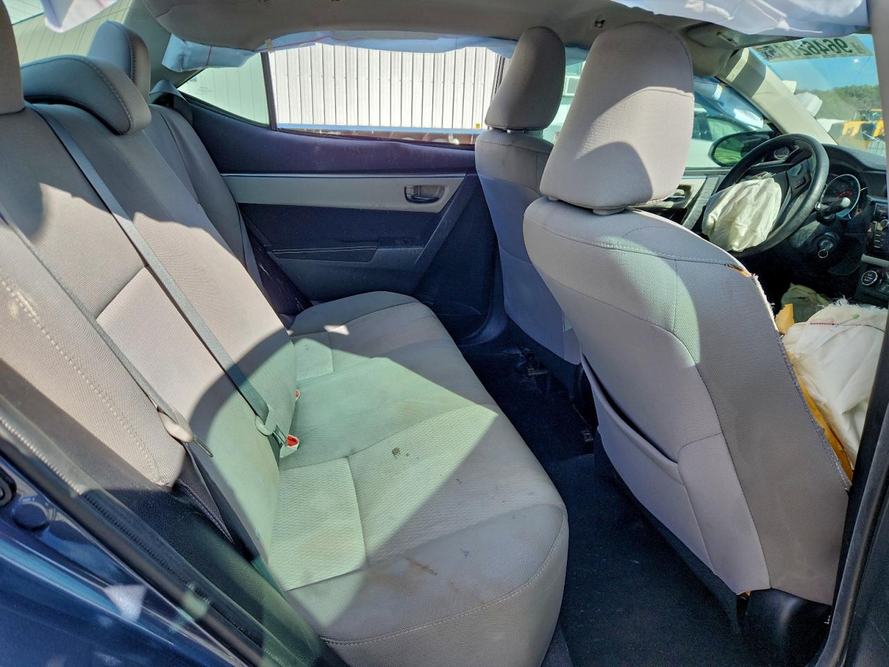 2014 TOYOTA COROLLA L photo 10