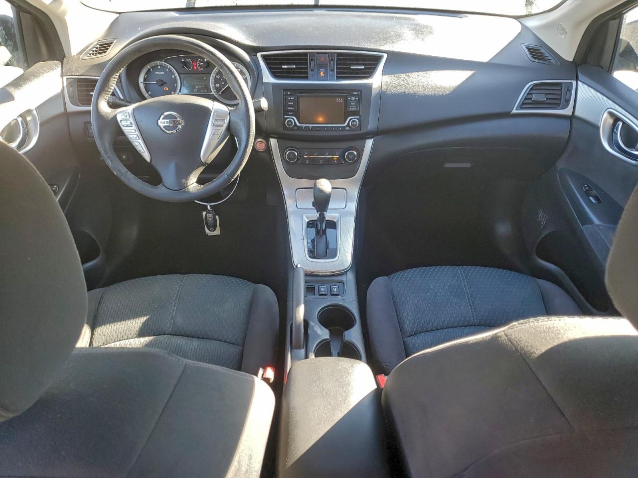 2015 NISSAN SENTRA S photo 8