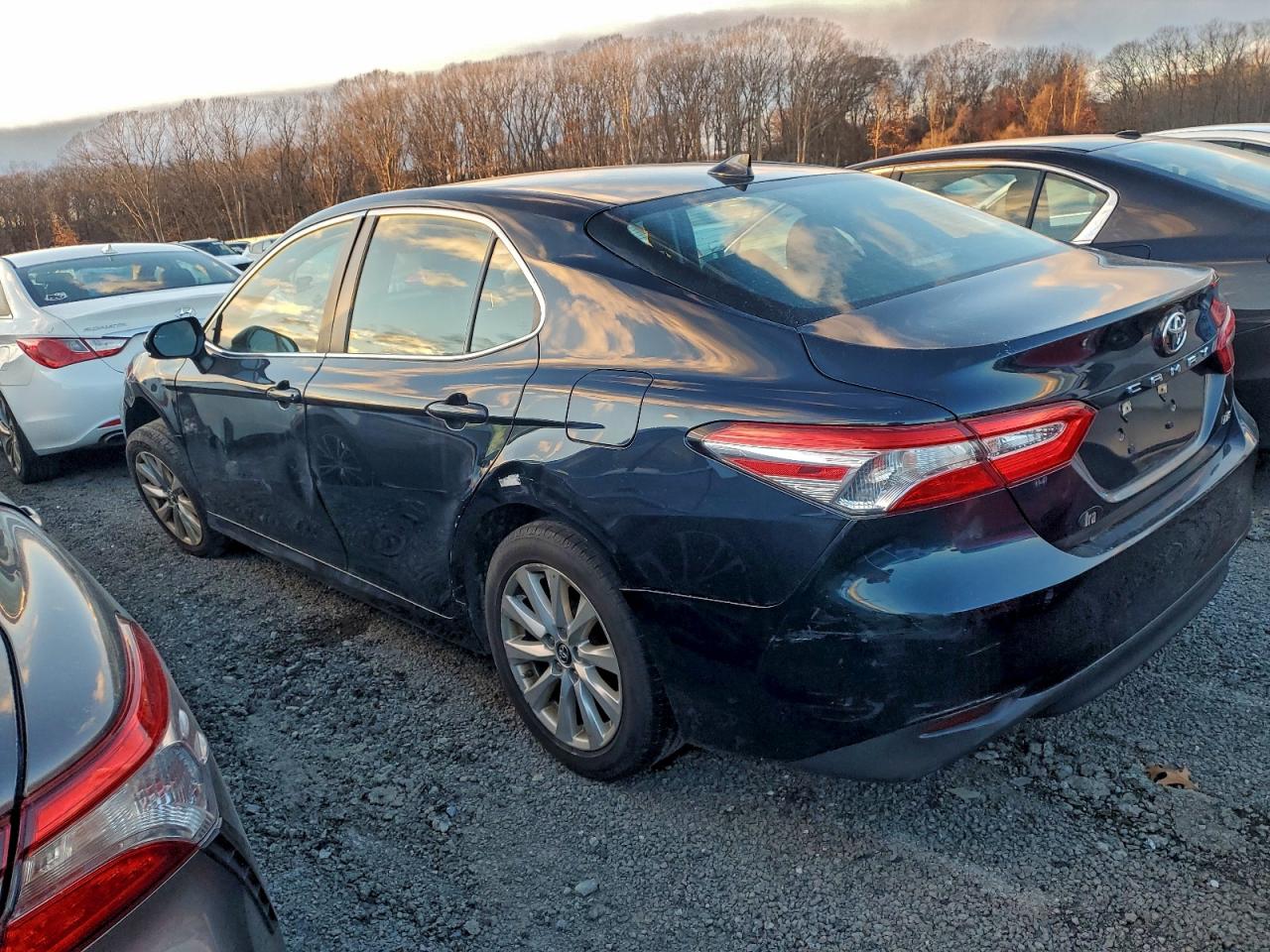 2011 TOYOTA COROLLA BASE photo 2