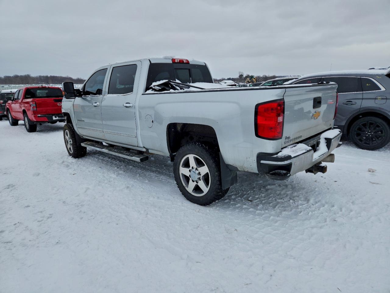 2019 CHEVROLET SILVERADO K2500 HEAVY DUTY LTZ photo 2